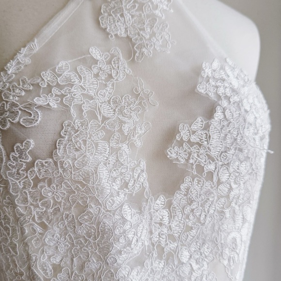 NWT SIMPLEE APPAREL White Mesh Embroidered Halter Top | L - Picture 3 of 7